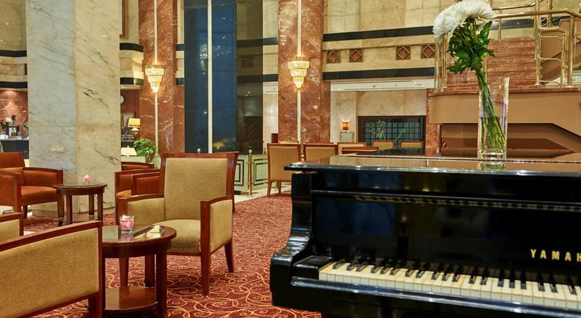 Safir Hotel Cairo Giza Exterior foto The lobby