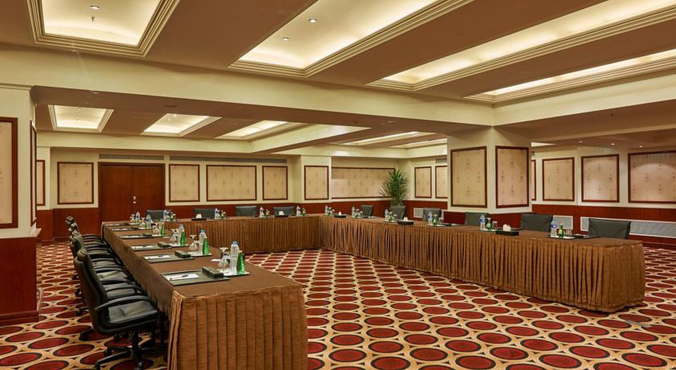 Safir Hotel Cairo Giza Exterior foto Meeting room