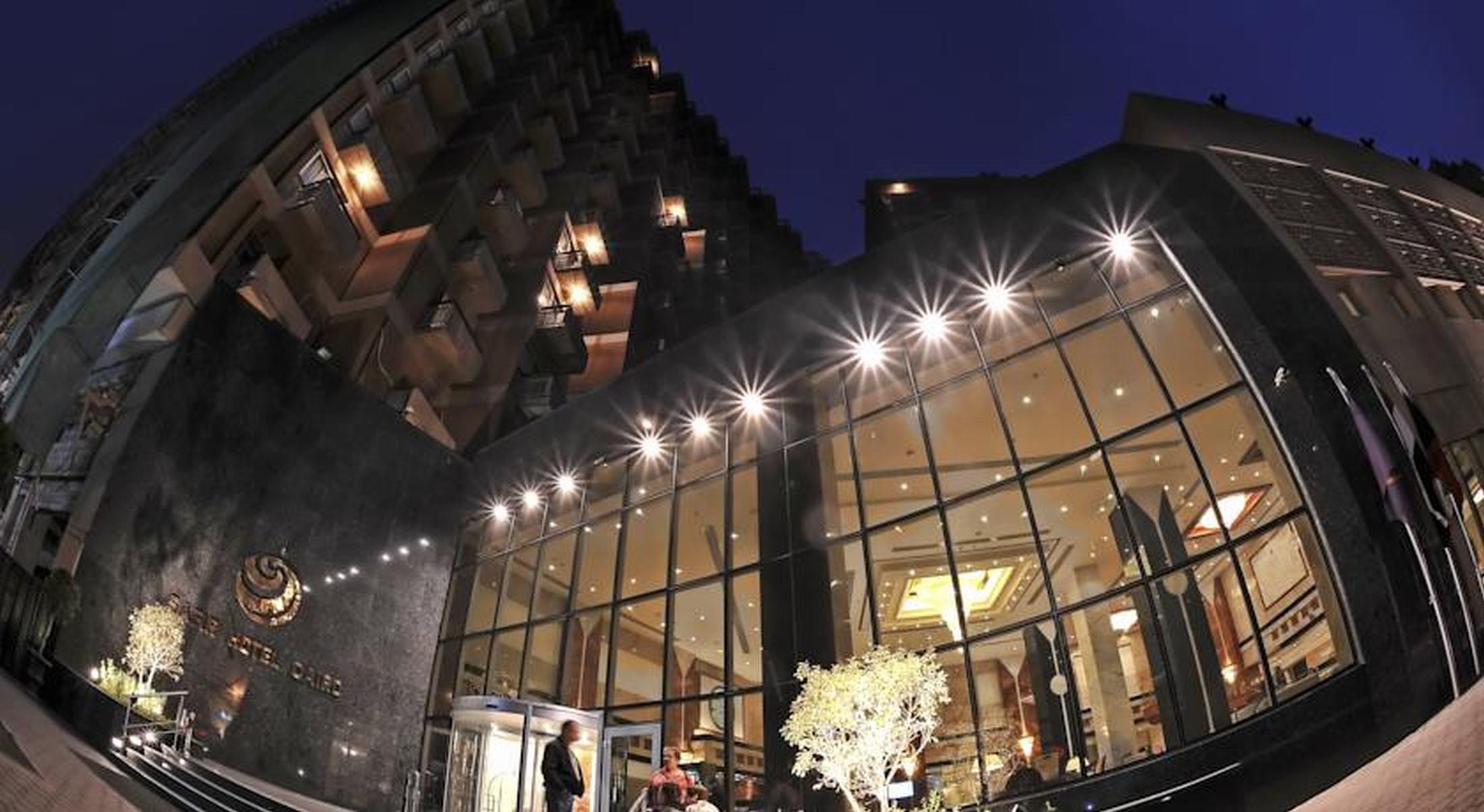 Safir Hotel Cairo Giza Exterior foto The lobby of the hotel
