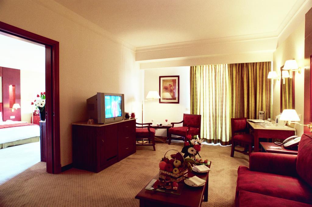 Safir Hotel Cairo Giza Zimmer foto Suite